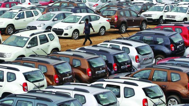 Auto sales in India sees sharpest fall 19 yrs in July; 15,000 workers lose jobs