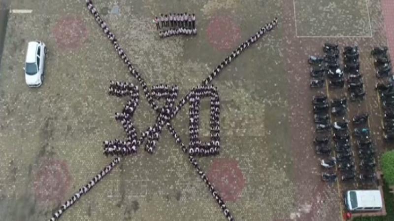 Surat school created special human chain to celebrate abrogation of Article 370