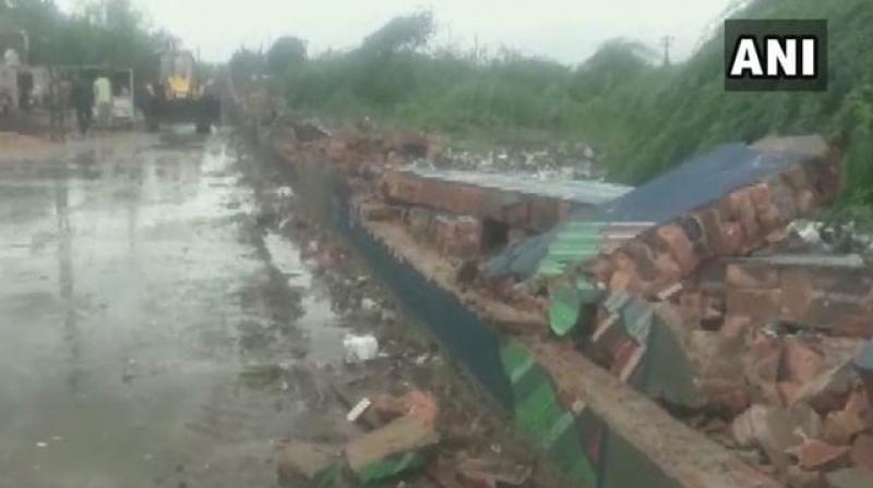 16 killed after heavy rain including wall collapses in Gujarat, thousands rescued
