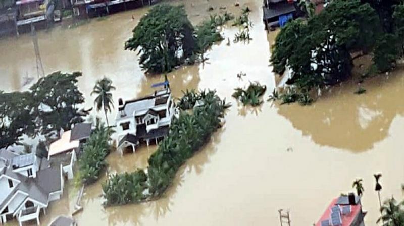 Floodwaters in Kerala recede, death toll rises to 121