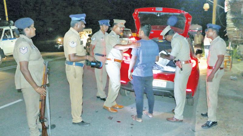 Chennai: 5 detained, but no arrests yet