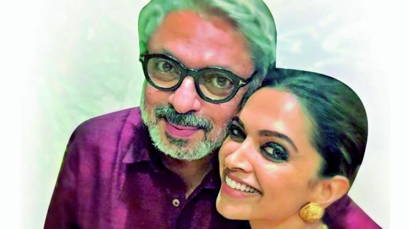 Deepika Padukone, Sanjay Leela Bhansali meet sparks rumour