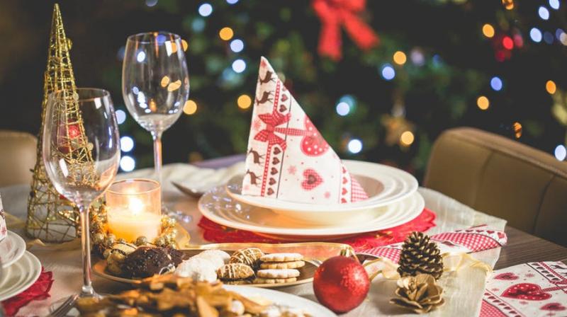 Experts say it is ok indulging in food during the festive season and not to panic about gaining weight. (Photo: Pexels)