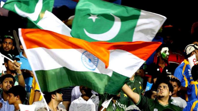 Nasser Hussainâ€™s tweet unites India,â€‰Pakistan fans; see how