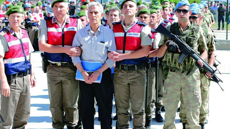 Turkish court gives lifer to 24 for failed coup bid