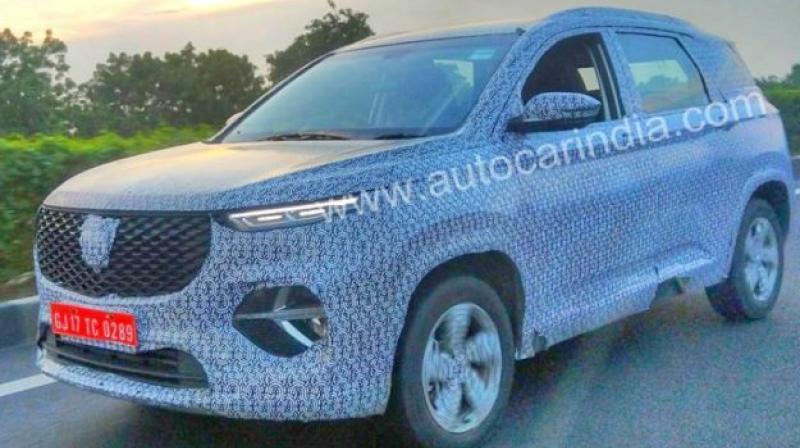 Six-seater MG Hector spotted testing in India with updated styling