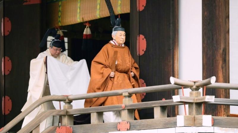 Japan\s emperor steps down to usher in new imperial era