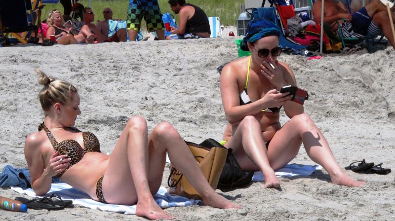 New Jersey to ban smoking on their beaches