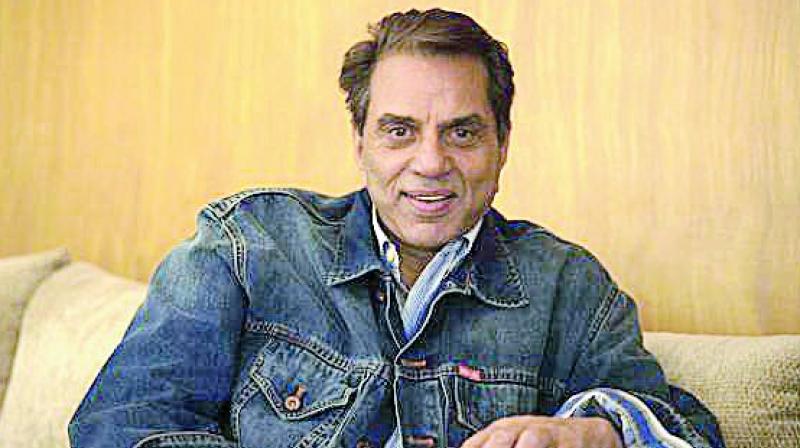 Dharmendra touched by Salman Khanâ€™s act