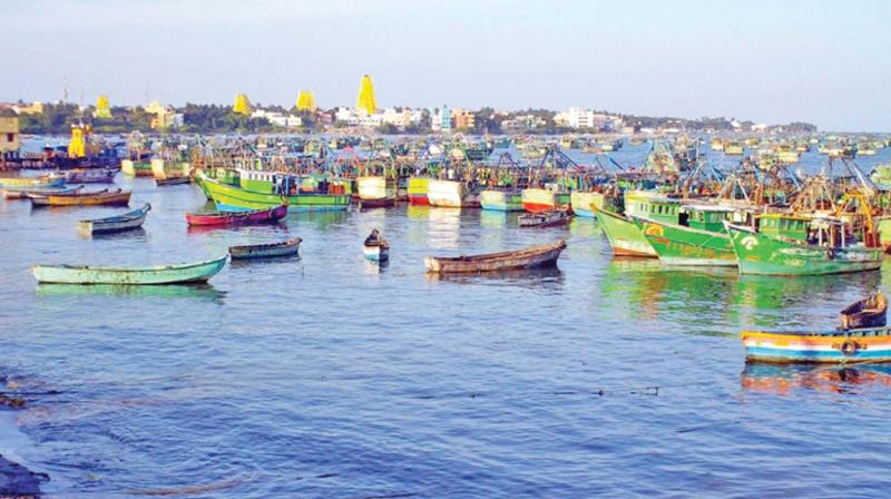4 TN fishermen seriously injured after SL navy attacks them