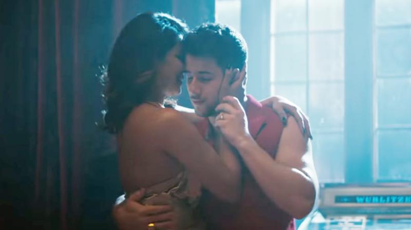 Watch: Priyanka Chopra, Nick Jonas dancing under the Tuscany sky is winning hearts