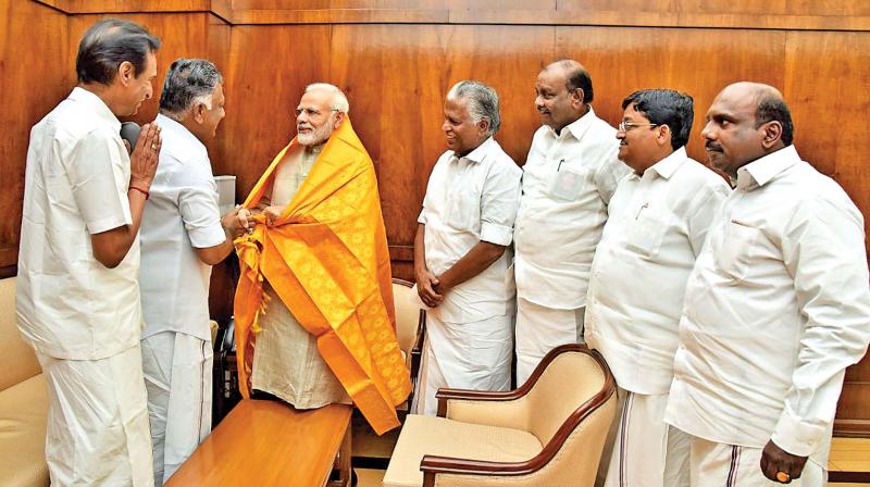 Former chief minister O. Paneerselvam along with his party leaders meets Prime Minister Narendra Modi on Monday (Photo: DC)