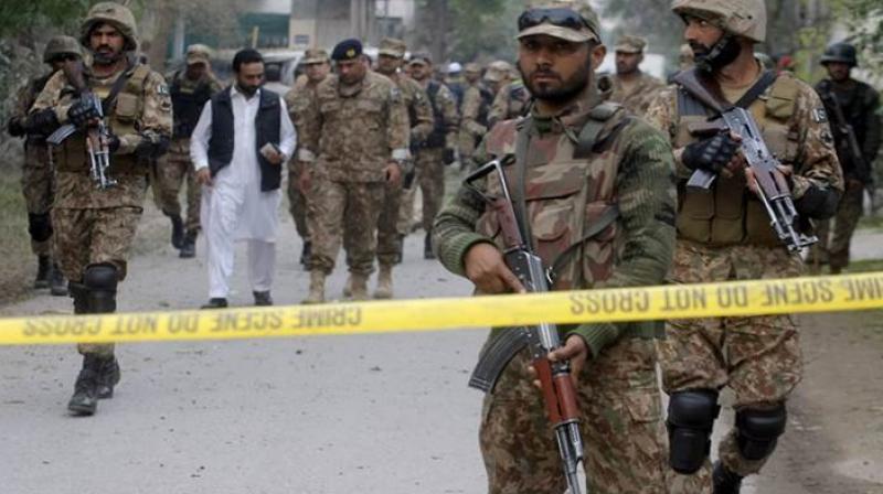 Security forces in Peshawar, Pakistan (Photo: AP)