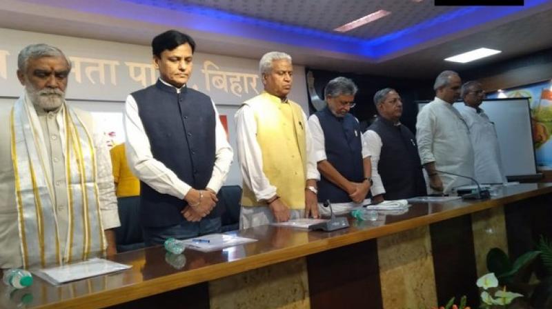 Bihar BJP leaders observe moment of silence over AES deaths