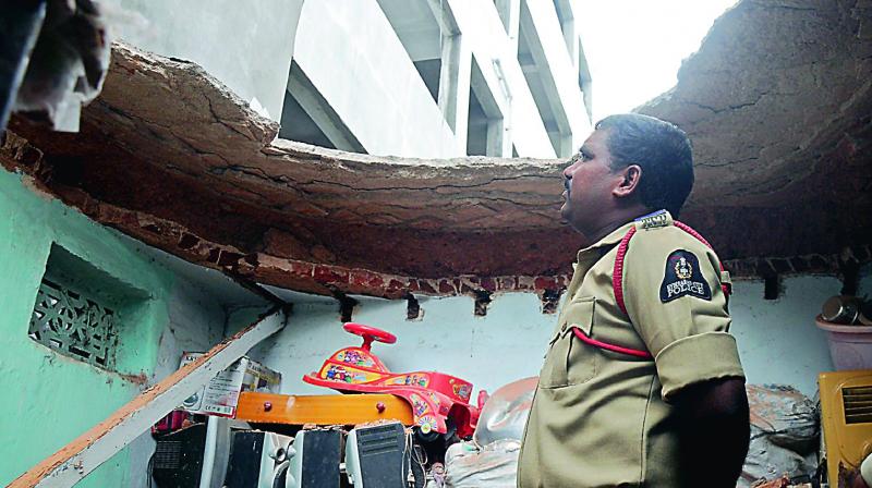 Hyderabad: 14-month-old dies after roof collapses on him