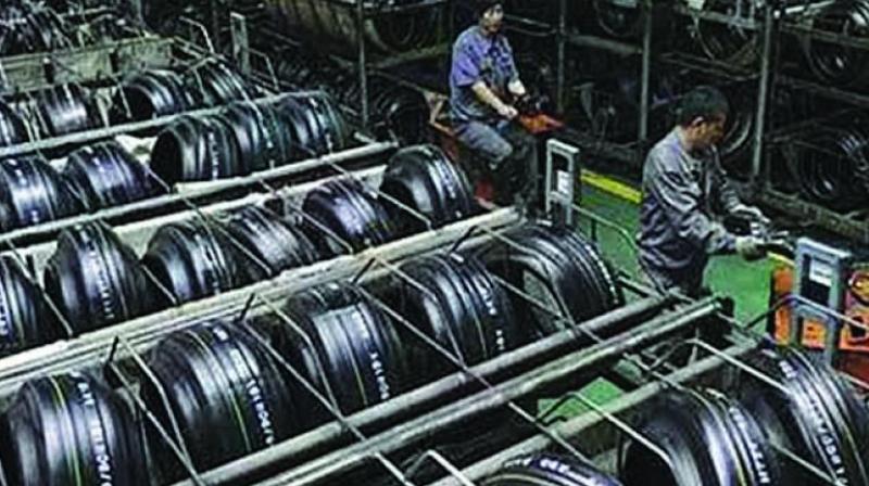 Natural rubber prices to remain under pressure
