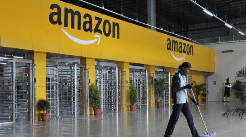 Amazon plans to tap students, housewives to speed up deliveries