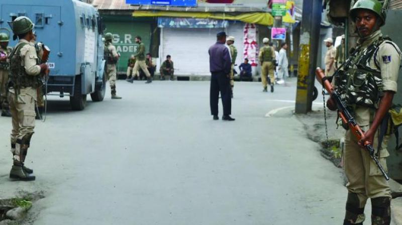 Day 30: Day-time restrictions eased in most parts of Kashmir, markets shut