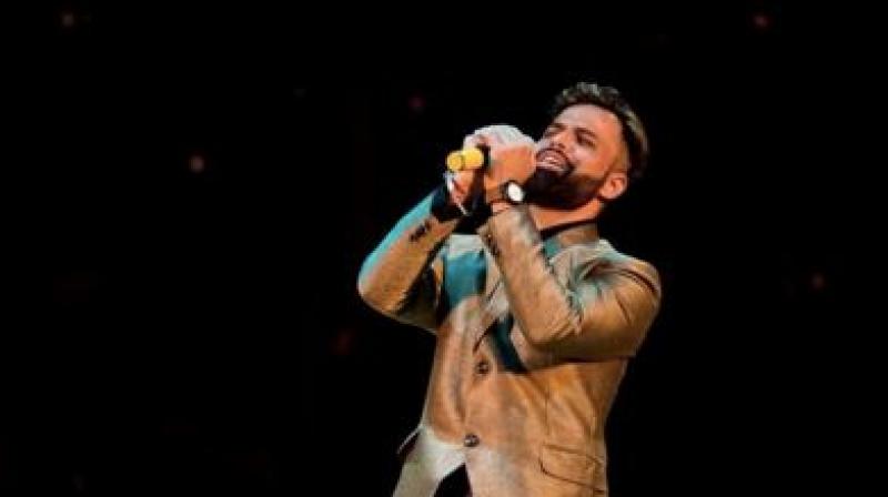 Mesmerising voice of punjabi boy Vanit Bakshi is loved across the globe