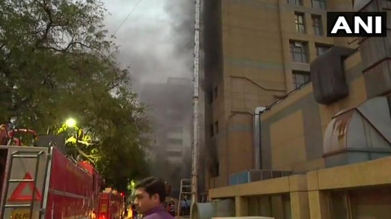 Fire breaks out at AIIMS Trauma Centre, 4 fire tenders at spot