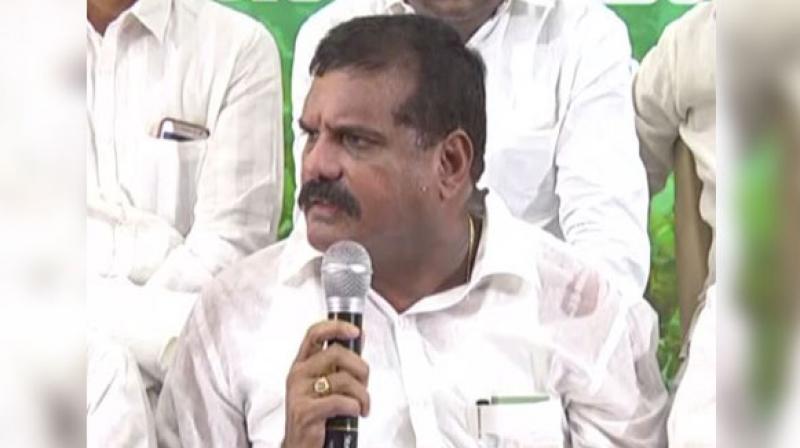 Andhra minister blames TDP for not notifying Amaravati