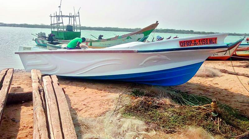 Abandoned boat is from Sri Lanka