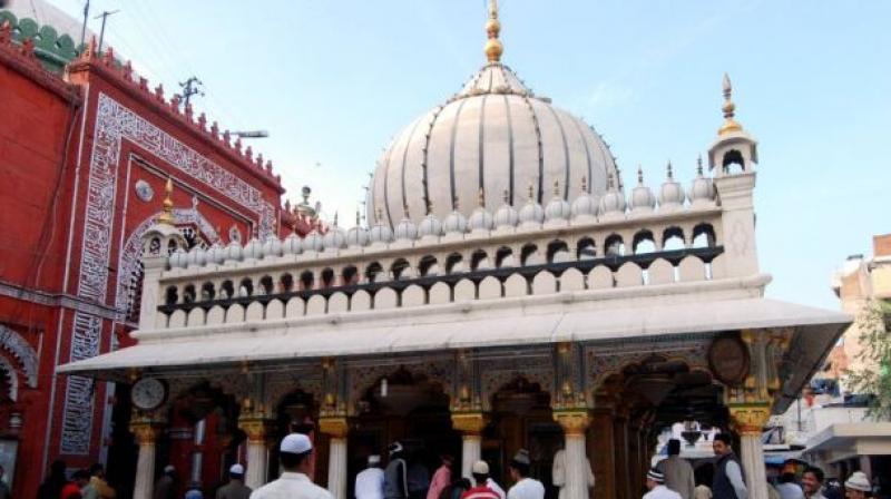 Hazrat Nizamuddin Auliyas Dargah in New Delhi