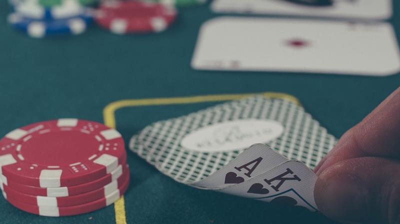 Facebook\s AI Pluribus beats human pros in six-player poker