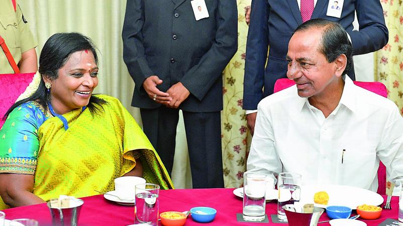 Governor Tamilisai Soundararajan begins her stint meeting BJP leaders