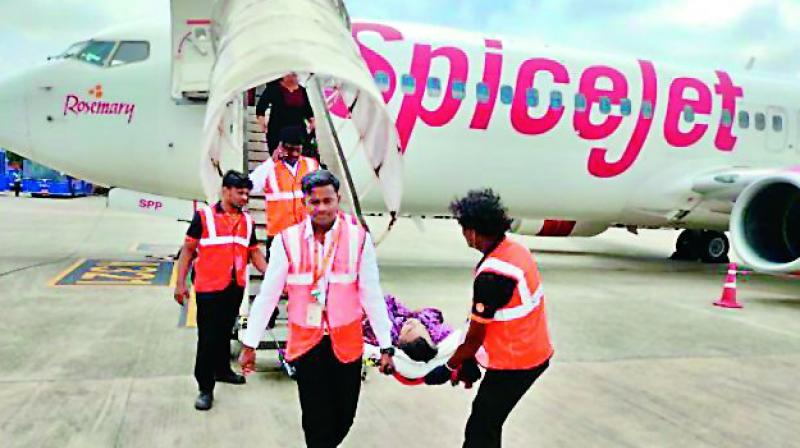 Bhubaneswar: Man on SpiceJet flight falls ill, dies after emergency landing