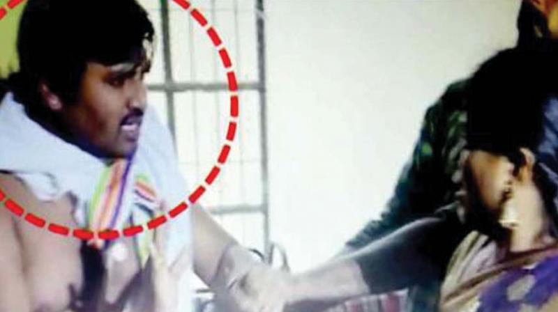 Bengaluru: Fake astrologer beaten up by womenâ€™s group