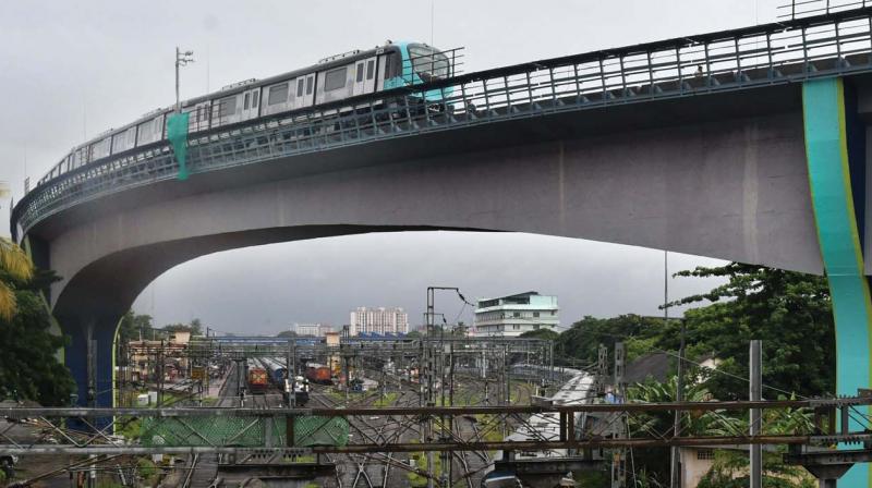 Kochi Metro starts trial run in third reach