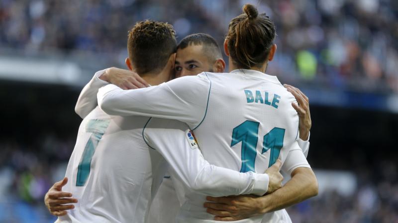 Ronaldo then surrendered the opportunity to score a hat-trick by offering Benzema penalty-taking duties after Bale was brought down, and the Frenchman made no mistake, converting from the spot in the 89th minute.(Photo: AP)