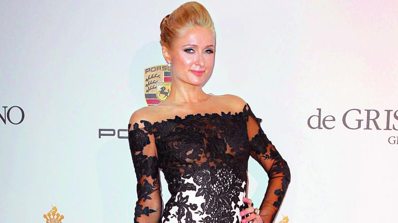 Paris Hiltonâ€™s father is not able to contact her