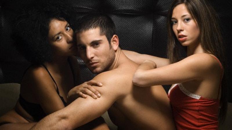 Threesome app exposes 1.5 million usersâ€™ data from White House to 10 Downing Street