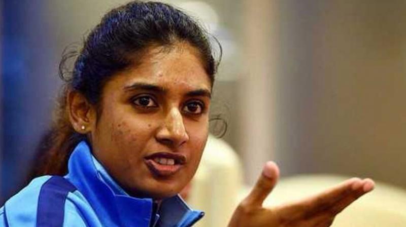 Mithali Raj gives befitting reply to Twitter troll who asked her to speak Tamil