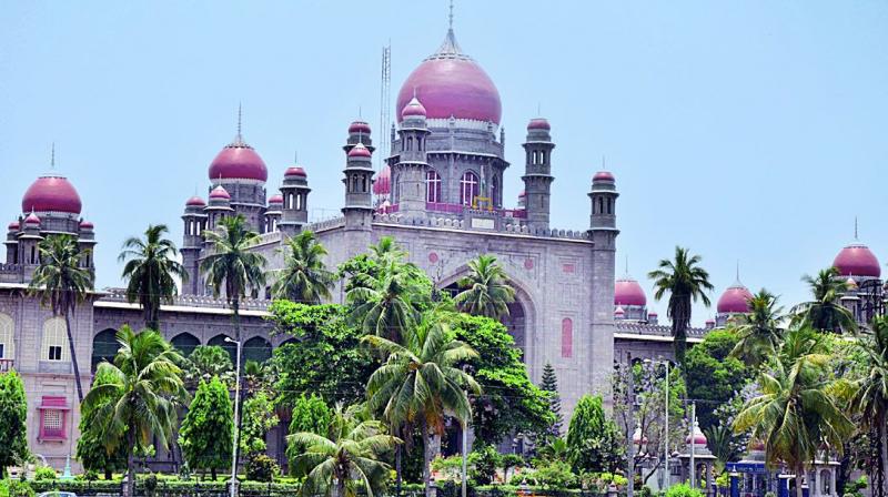 Telangana Advocates stir against transfer on