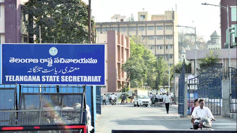 Raze Telangana Secretariat, says technical panel