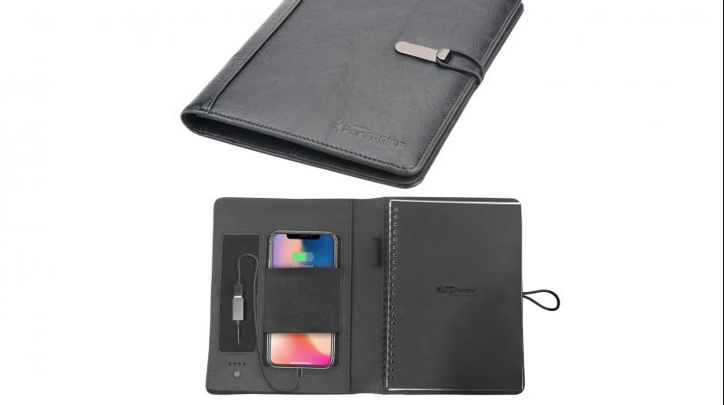 Portronics Power Wallet 10K is fitted with a 10000mAh power bank