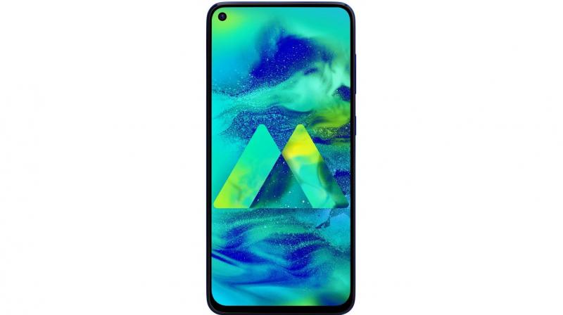 The Samsung Galaxy M40 is fitted with a gorgeous 6.3-inch PLS LCD display.