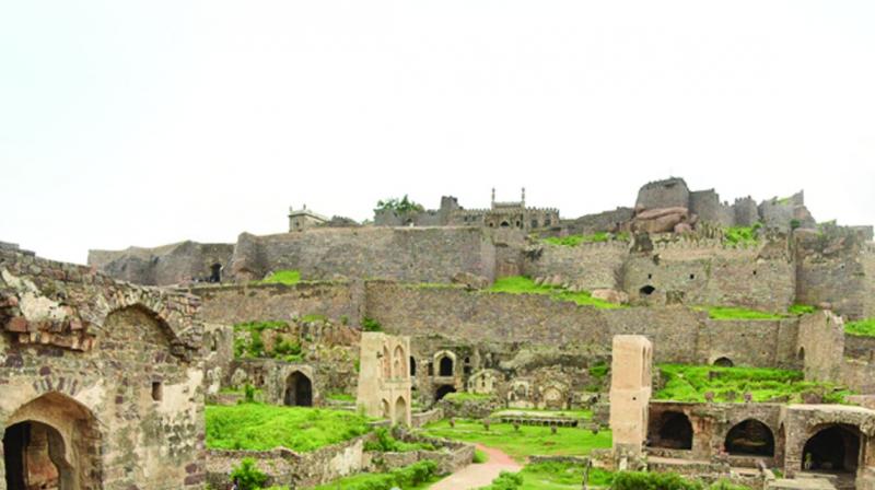 At Golconda Fort, itâ€™s light, sound and mosquitoes