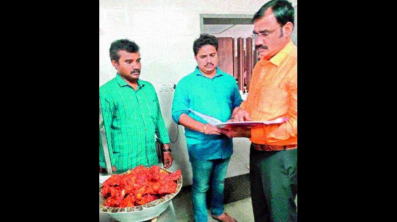 Rajahmundry: Non-veg restaurants raided to check lapses
