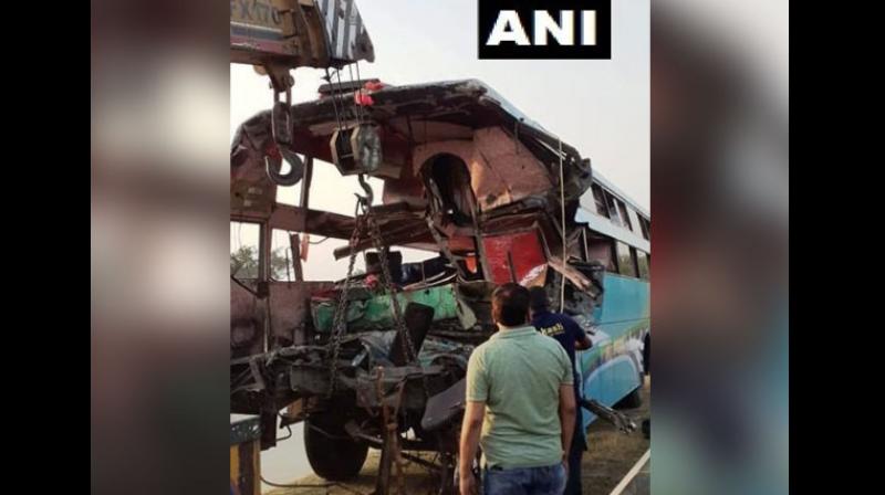 8 killed, 30 injured in bus collision in UP\s Greater Noida