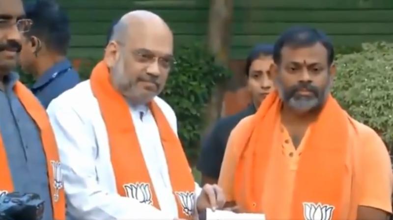 Paripoornananda said he would work as a sevak of the BJP with zero expectation and spread its message to southern parts of the country. (Photo: Video screengrab)