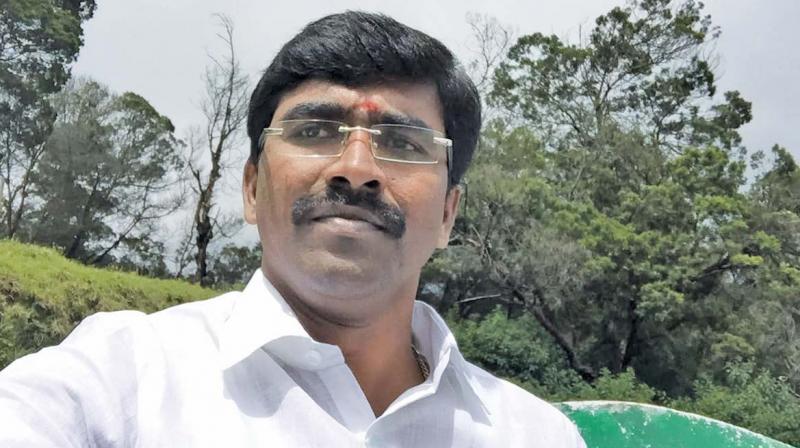 Chennai: Businessman strangled to death in car at Selaiyur