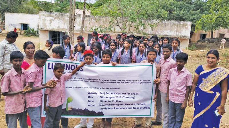â€˜Green bombsâ€™ from children to grow more trees in Krishnagiri