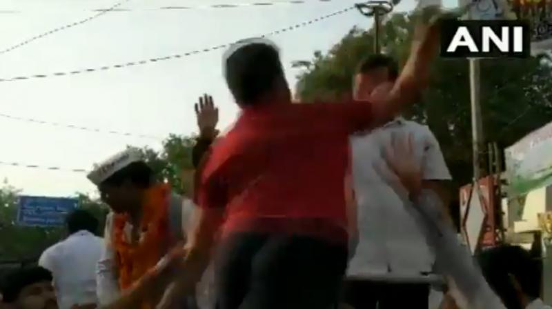 Watch: Man slaps Delhi Chief Minister Arvind Kejriwal in roadshow