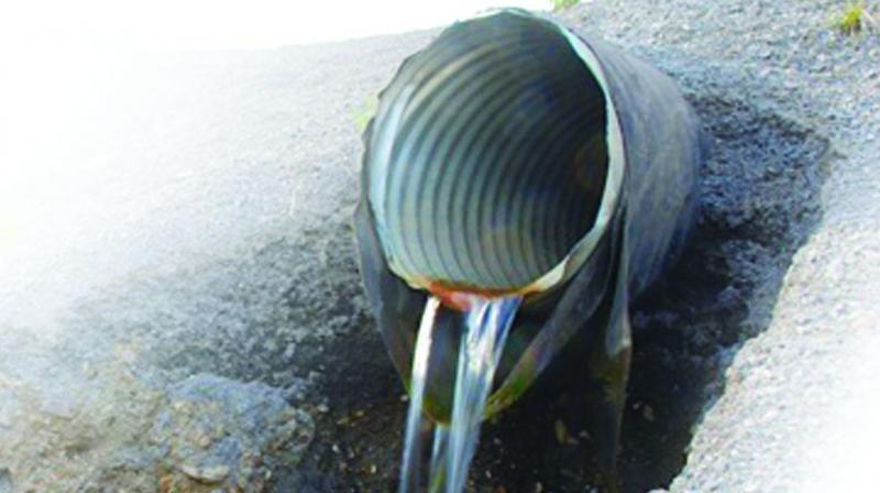 The residents said that the water supply pipeline had got damaged and drainage water was seeping into the drinking water.