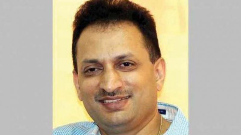 Anantkumar Hegde attacks IAS officer Senthil over his resignation