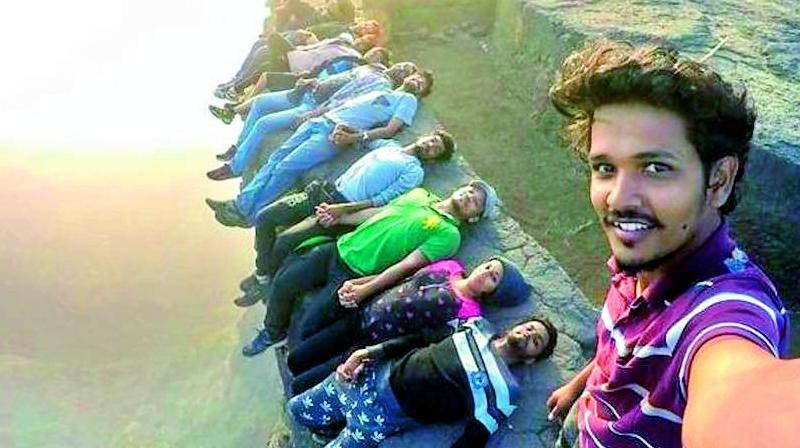 A group of Indian youth taking a Killfie (Picture credit: Youtube)